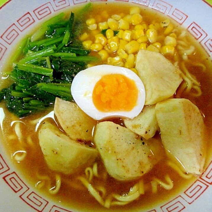 ポテトとほうれん草コーンの味噌ラーメン